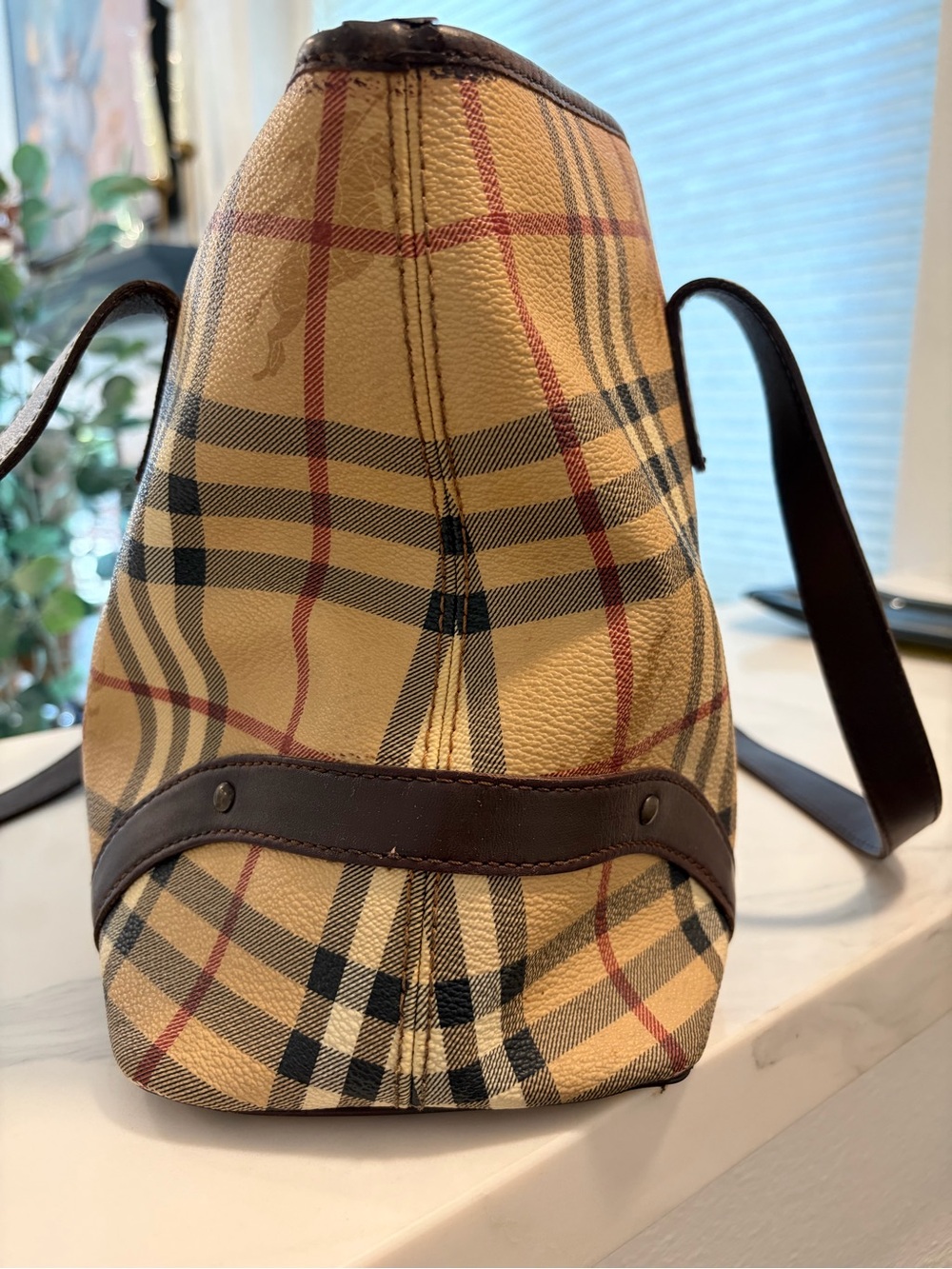 Authentic Burberry Canvas Tote Bag with Brown Trim - Picture 4 of 9